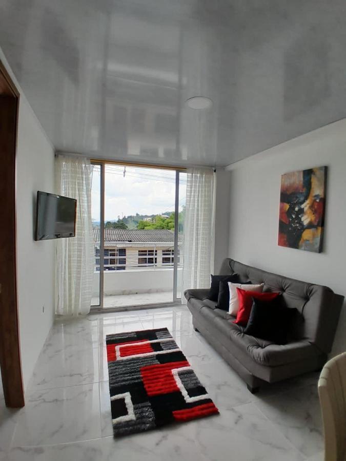 Amoblado En La Via Termales Appartement *